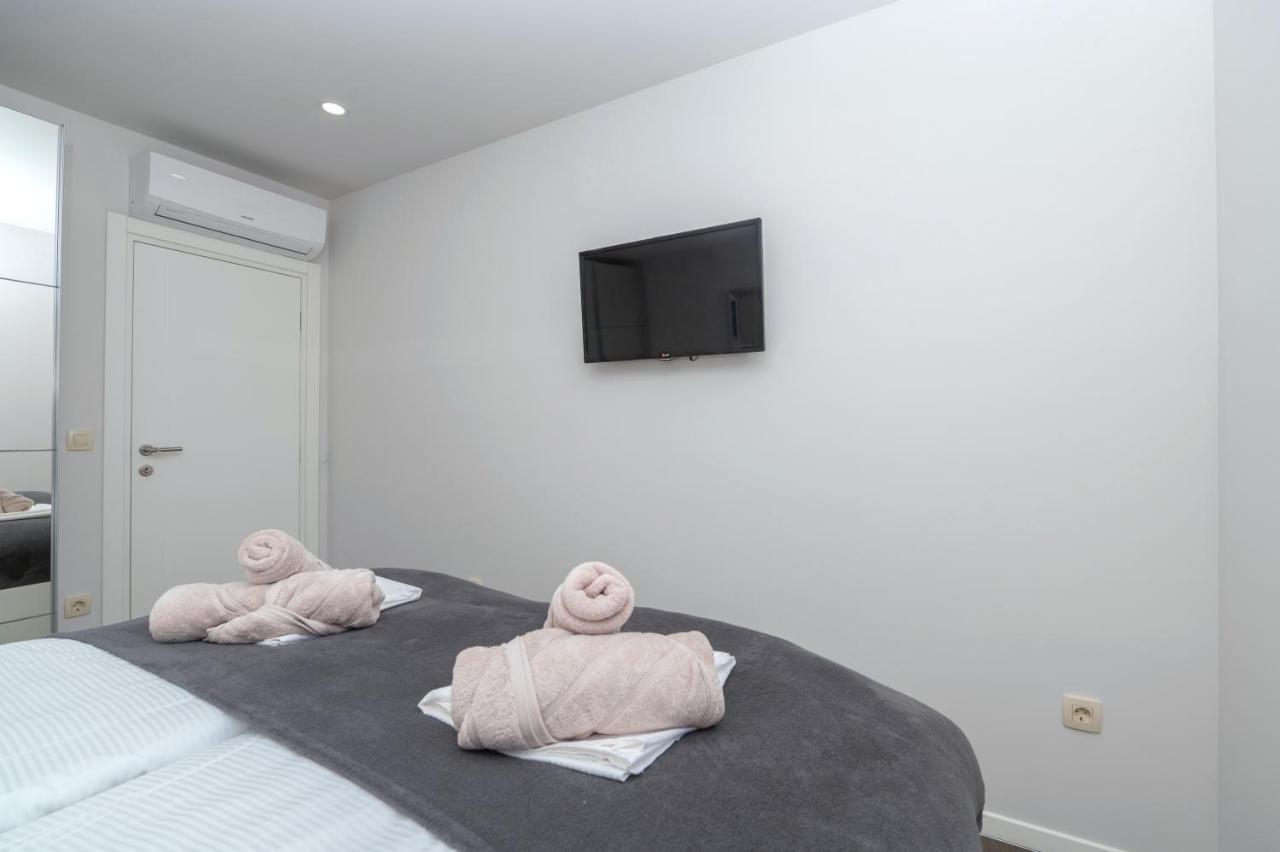 Luxury Apartment Purple Summer Sea View Makarska Kültér fotó